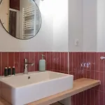 L'urson, Spacieux, Jacuzzi, Hammam Et Sauna * Жерарме