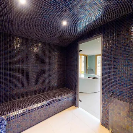 L'urson, Spacieux, Jacuzzi, Hammam Et Sauna Σαλέ *