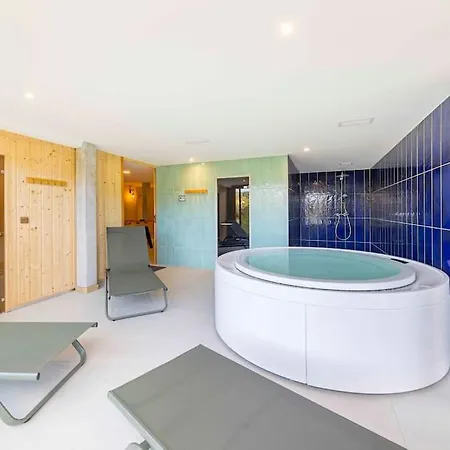 Chalet L'urson, Spacieux, Jacuzzi, Hammam Et Sauna