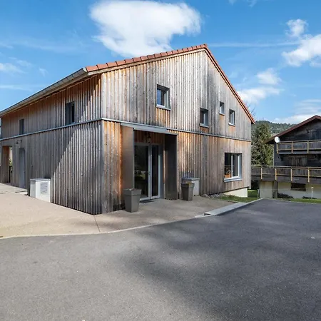 L'urson, Spacieux, Jacuzzi, Hammam Et Sauna Alpehytte