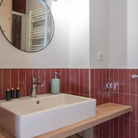 L'urson, Spacieux, Jacuzzi, Hammam Et Sauna * ג'רארדמר