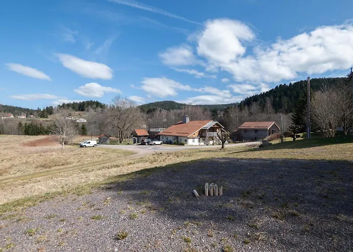 L'urson, Spacieux, Jacuzzi, Hammam Et Sauna Chalet