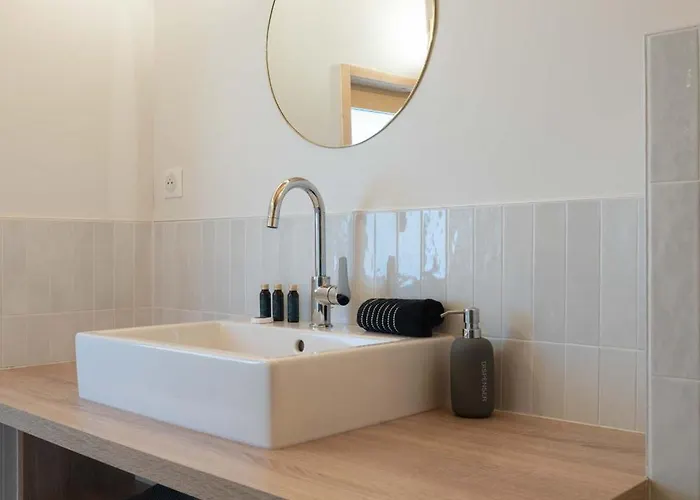 L'urson, Spacieux, Jacuzzi, Hammam Et Sauna