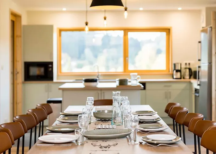 L'urson, Spacieux, Jacuzzi, Hammam Et Sauna Chalet